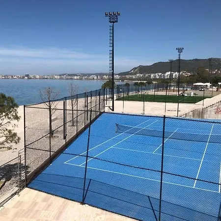 Albzani Sea View Влёра